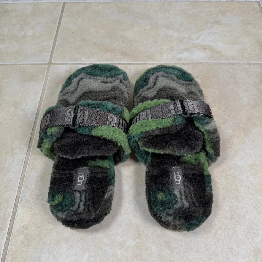 UGG Fluff It Slippers Mens 6 Women 8 Burnt Olive Camo Topo Slides 1134110